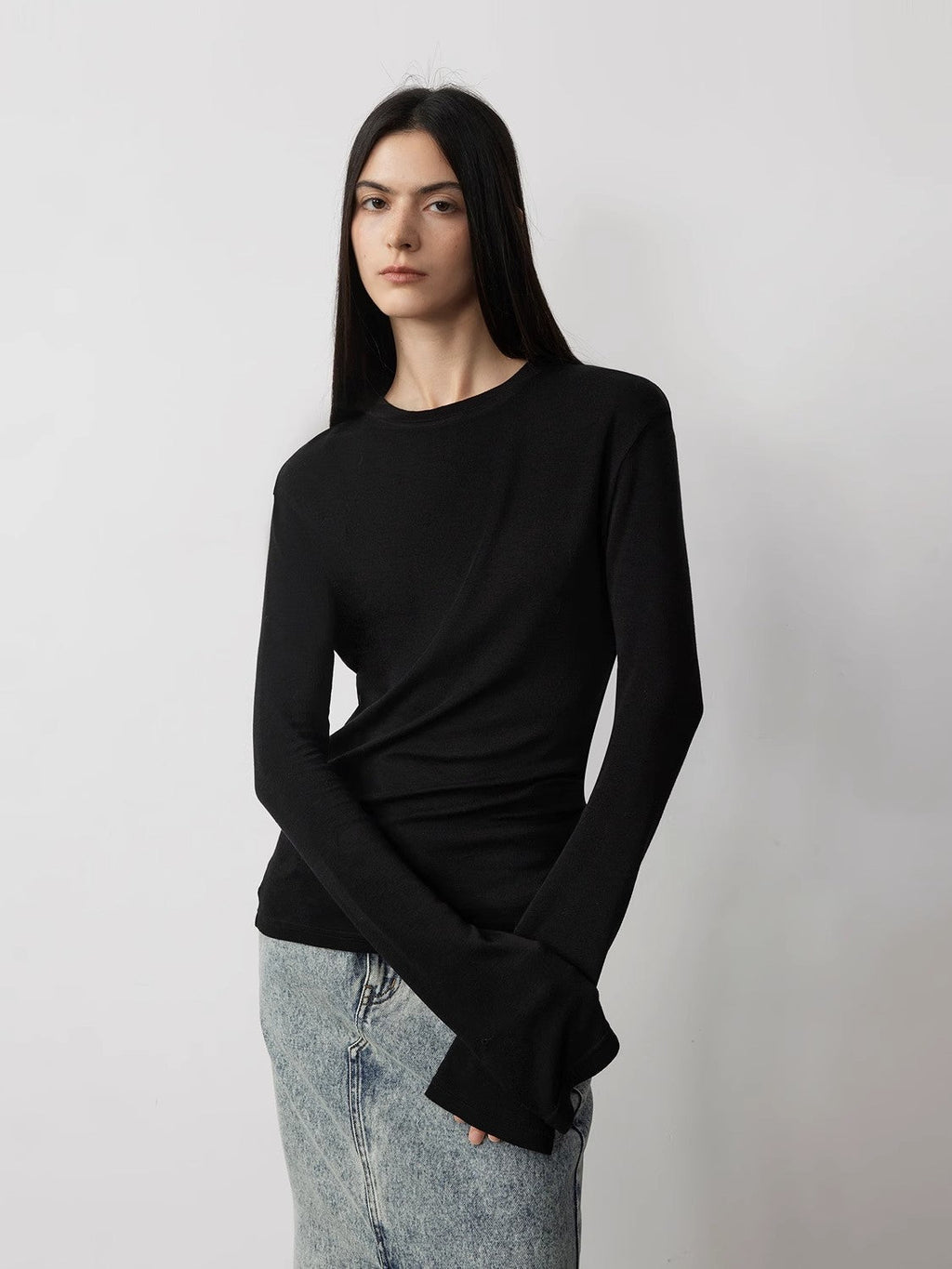 Lyocell wool stretch comfortable breathable fit minimalist solid color