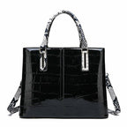 Fashion Female Messenger Bag With Snake Pattern Handle