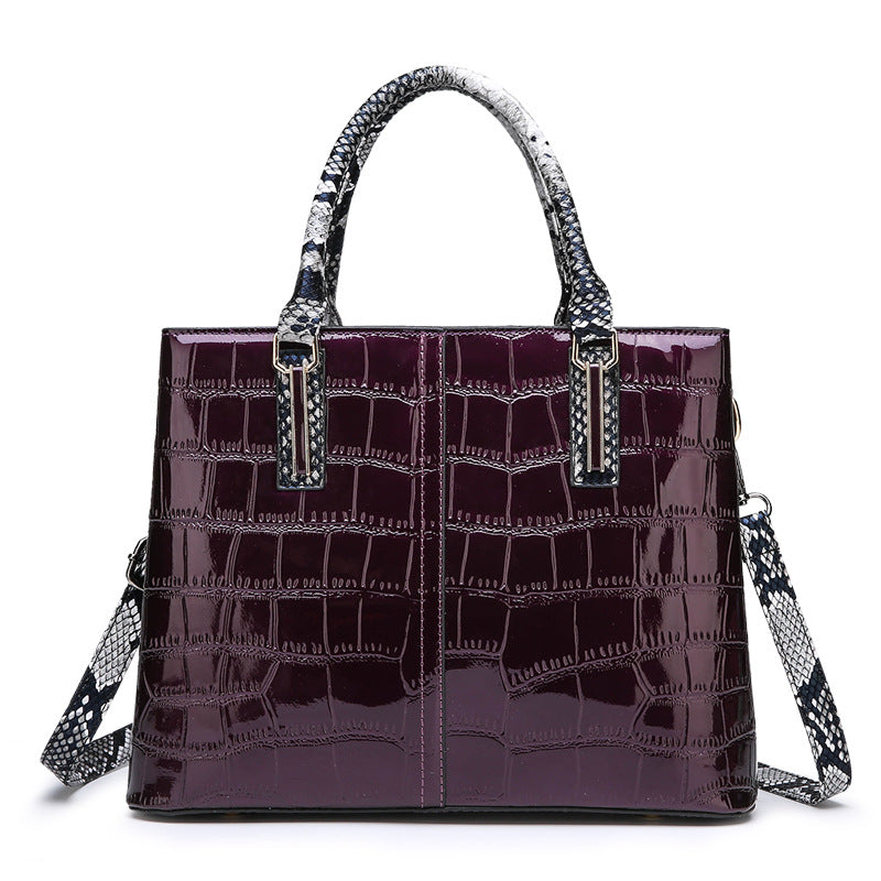 Fashion Female Messenger Bag With Snake Pattern Handle