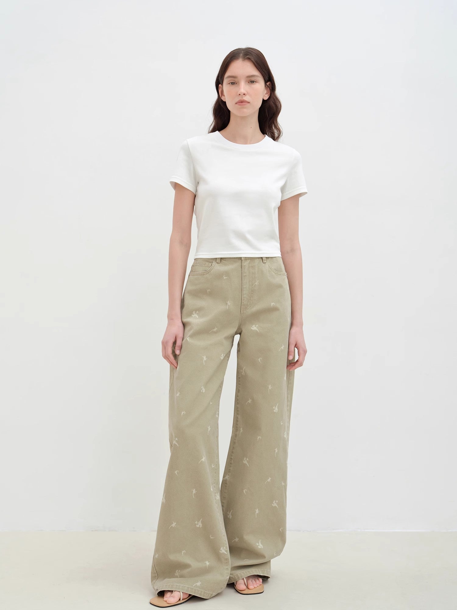 "Carol Pie" loose high-waisted wide-leg calla lily print jeans for