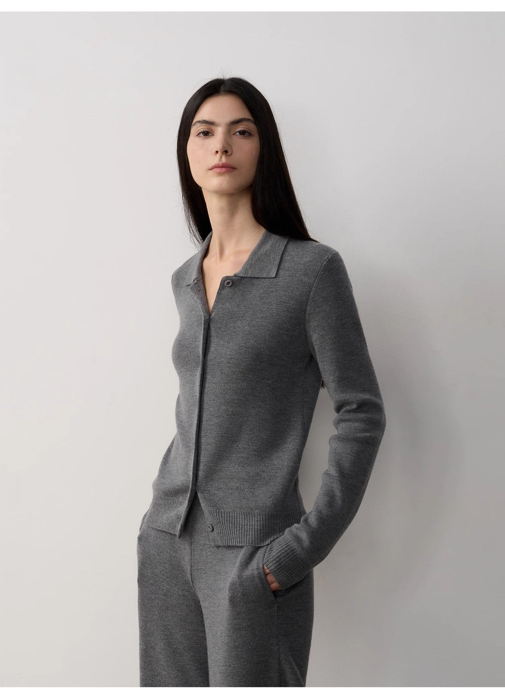 "Lazy urban" Yangtze Merino wool polo-neck cardigan straight-leg