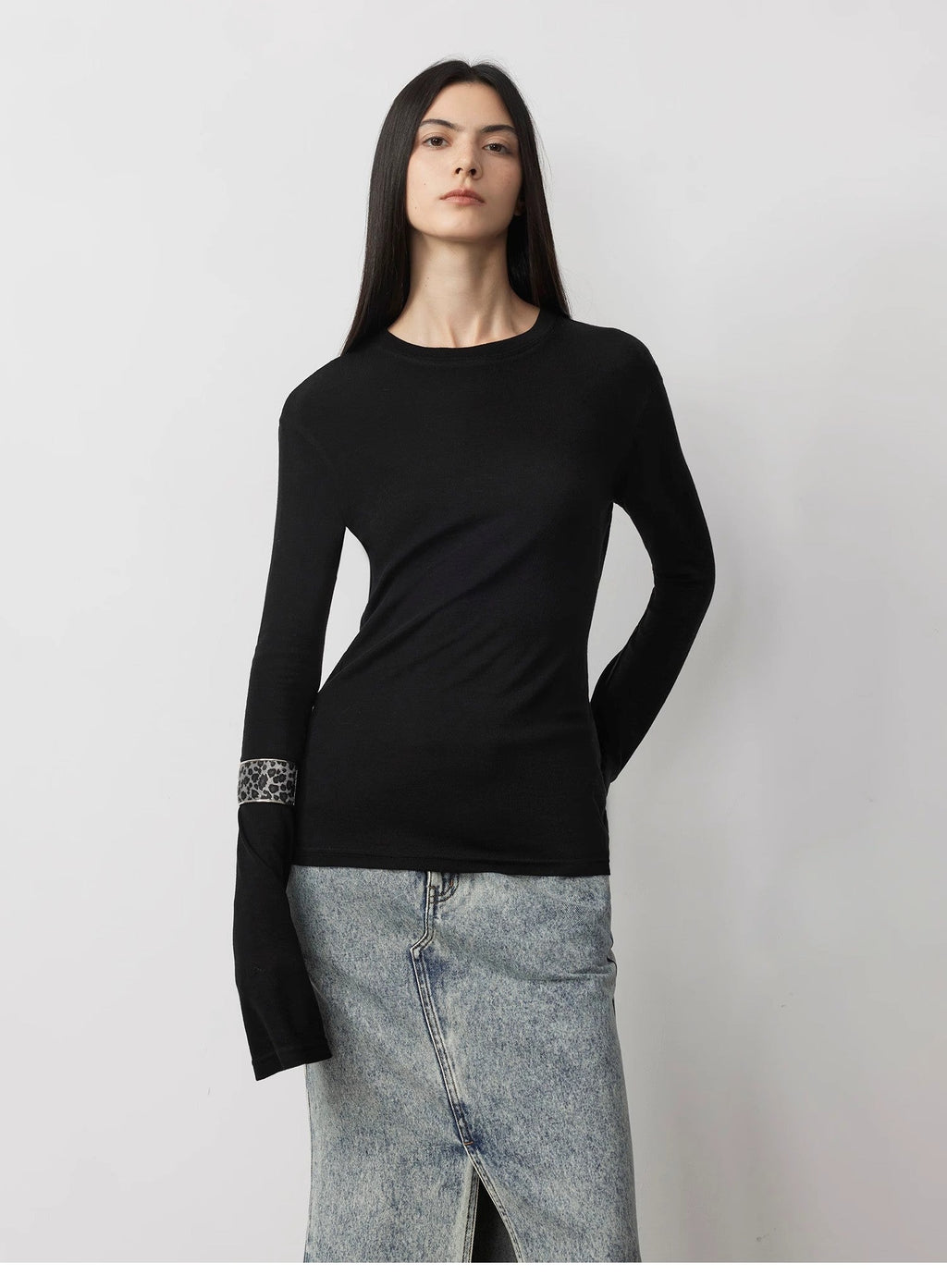 Lyocell wool stretch comfortable breathable fit minimalist solid color
