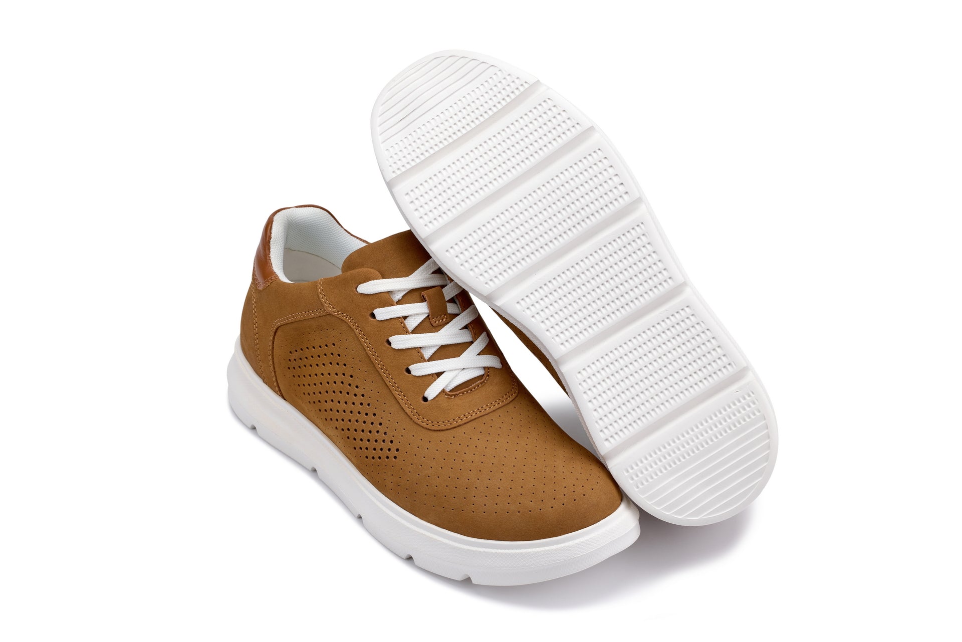 CALTO - J1583  - 2.6 Inches Taller (Nubuck Brown) - Lightweight Casual Walkers
