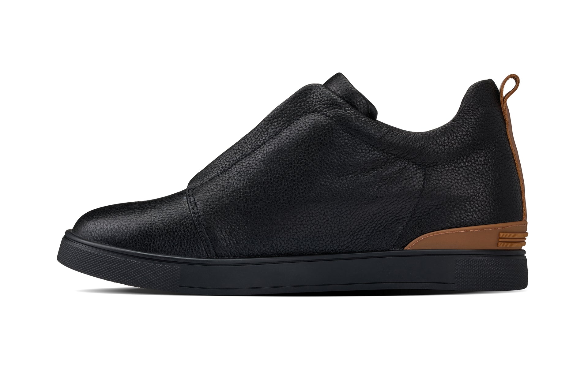 CALTO - J1931  - 2.6 Inches Taller (Black / Black Sole) - Slip-On Snoafers