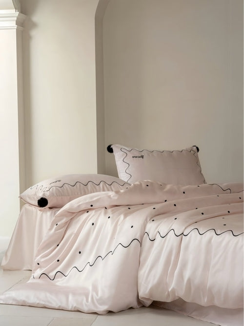 Elegant Retro Polka Dot Silky Tencel Lyocell Queen Size Duvet Cover