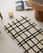 Ultra Soft Minimalist Nordic Stripe Bath Rug, Absorbent, Anti-slippery